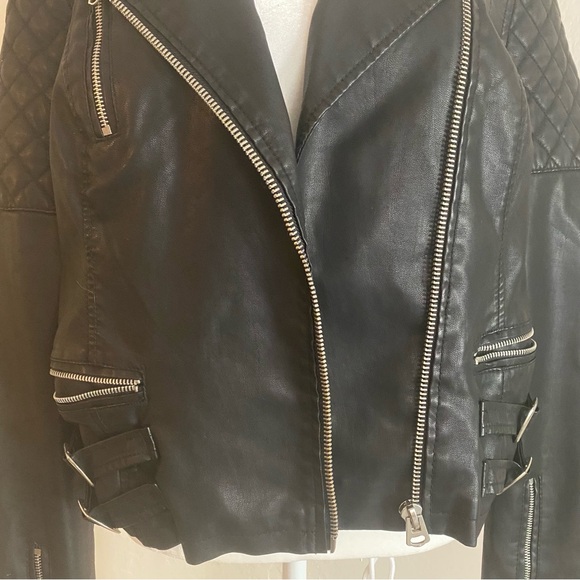 TOPSHOP | Faux Leather Jacket - Picture 3 of 4